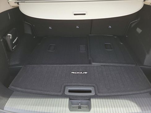 New 2026 Nissan Rogue SV FWD image 13