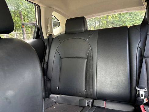 Used 2012 Nissan Rogue SL AWD/4WD image 12