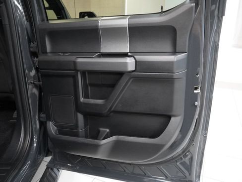 Used 2017 Ford F150 XLT w/ Equipment Group 302A Luxury AWD/4WD image 28