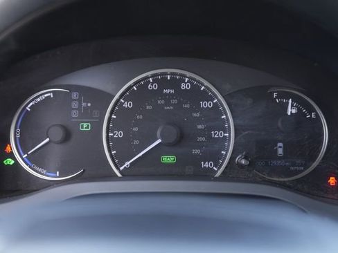 Used 2015 Lexus CT 200h w/ Seat Comfort Package image 25