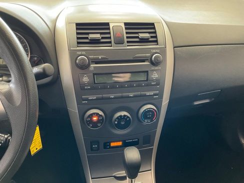 Used 2011 Toyota Corolla S image 13