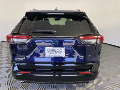 Used 2024 Toyota RAV4 SE AWD/4WD image 7
