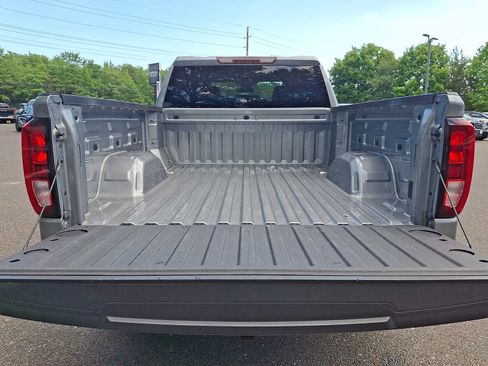 Used 2023 GMC Sierra 1500 Pro w/ Pro Value Package AWD/4WD image 29