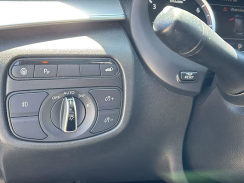 Used 2019 INFINITI QX50 Essential w/ Proassist Package FWD image 26
