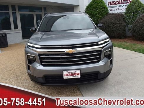 New 2026 Chevrolet Traverse LT w/ Driver Confidence Package image 3