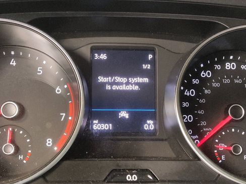 Used 2021 Volkswagen Tiguan S FWD image 23