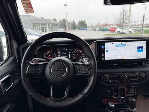 Used 2024 Jeep Wrangler Unlimited Rubicon 392 image 12