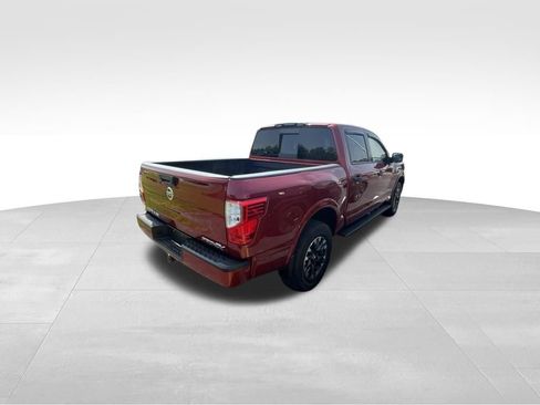 Used 2017 Nissan Titan PRO-4X AWD/4WD image 17
