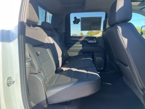 Used 2024 GMC Sierra 2500 Denali w/ Denali Reserve Package image 41