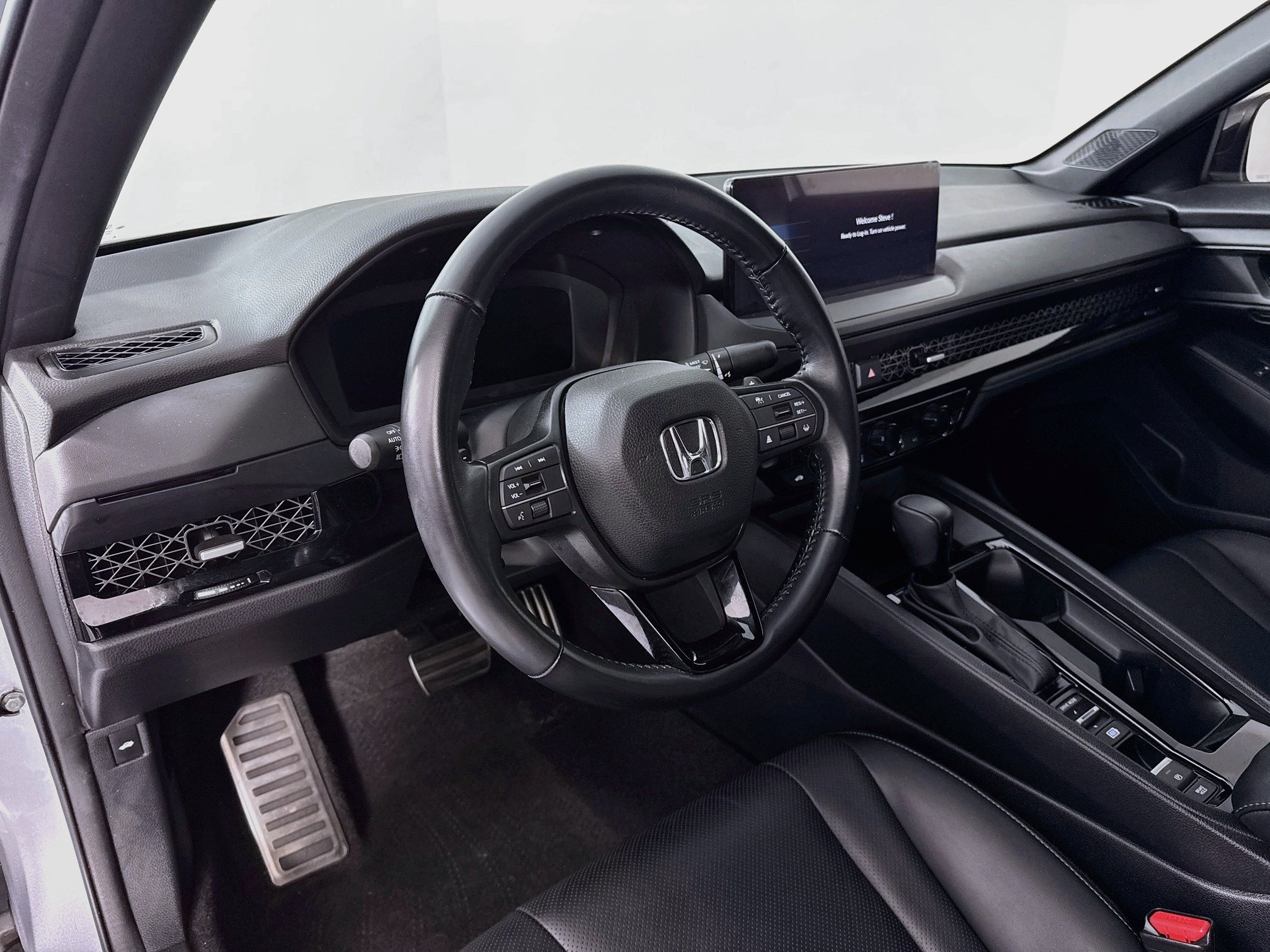 Certified 2024 Honda Accord Sport image 9