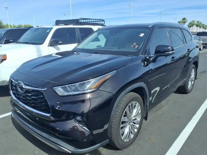 Used 2022 Toyota Highlander Platinum