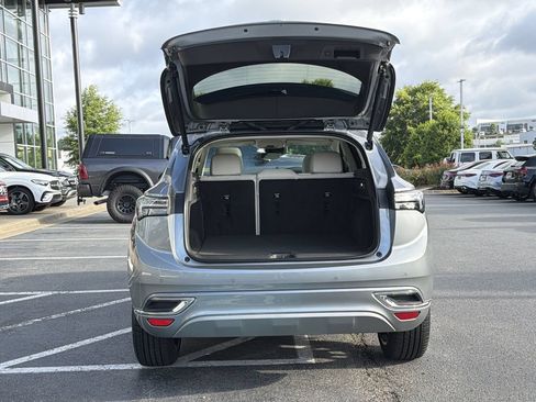 Used 2023 Buick Envision Avenir FWD image 14