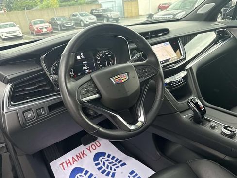 Certified 2024 Cadillac XT6 Premium Luxury AWD/4WD image 18