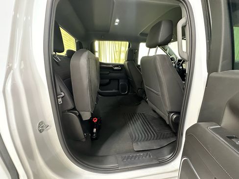Certified 2022 Chevrolet Silverado 1500 LT image 16