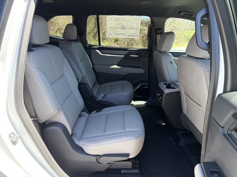 New 2026 GMC Acadia Elevation w/ Black Edition image 18