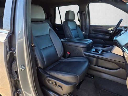 Used 2023 Chevrolet Tahoe LT w/ Luxury Package image 23