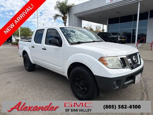Used 2011 Nissan Frontier S RWD image 1