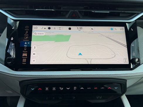 New 2026 Jeep Cherokee Limited image 18