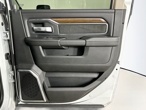 Used 2024 RAM 2500 Laramie w/ Safety Group image 29