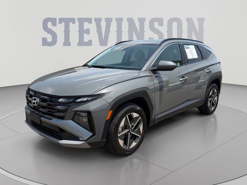 Used 2025 Hyundai Tucson SEL AWD/4WD image 1