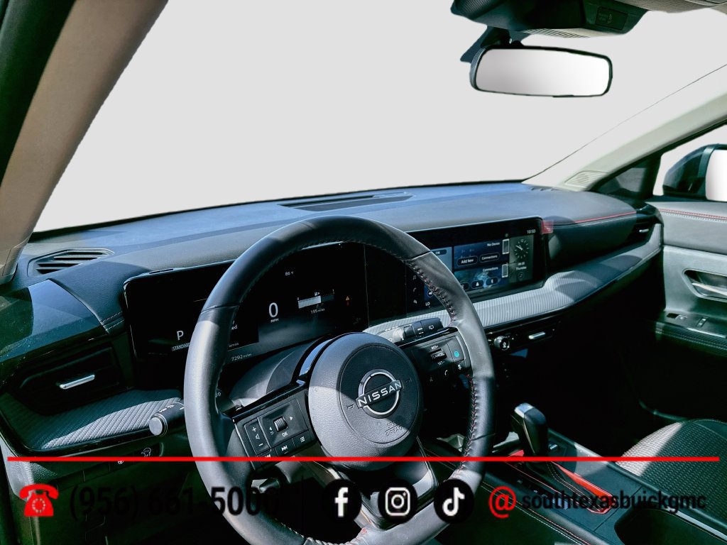Used 2025 Nissan Kicks SR FWD image 12