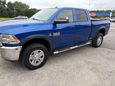 Used 2018 RAM 2500 Tradesman w/ Chrome Appearance Group AWD/4WD image 7