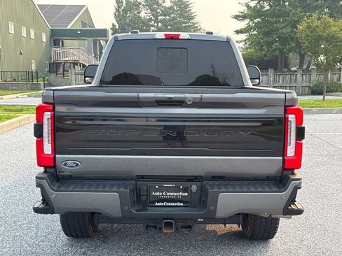 Used 2023 Ford F250 Platinum AWD/4WD image 6