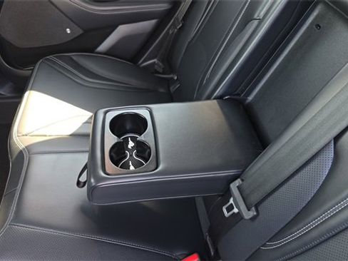 Used 2022 Ford Mustang Mach-E Premium image 44