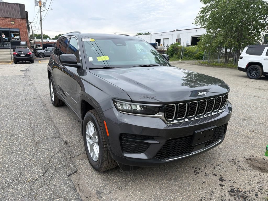 New 2026 Jeep Grand Cherokee Laredo X AWD/4WD image 7