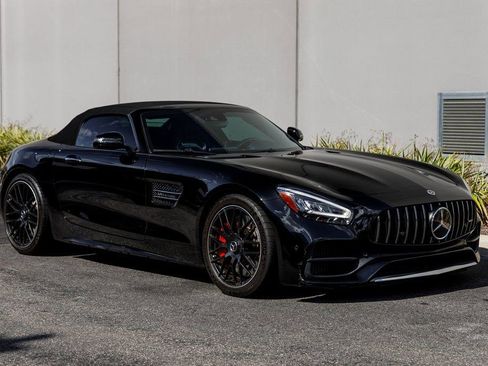 Used 2020 Mercedes-Benz AMG GT C image 7