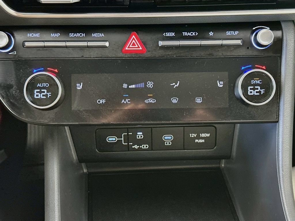 Used 2025 Hyundai Sonata SEL FWD image 18