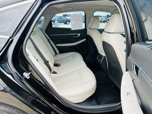 Used 2024 Hyundai Sonata Limited FWD image 32