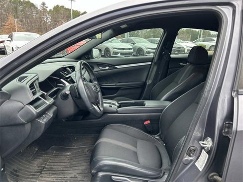 Used 2019 Honda Civic Sport image 3