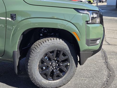 New 2026 Nissan Frontier SV image 6