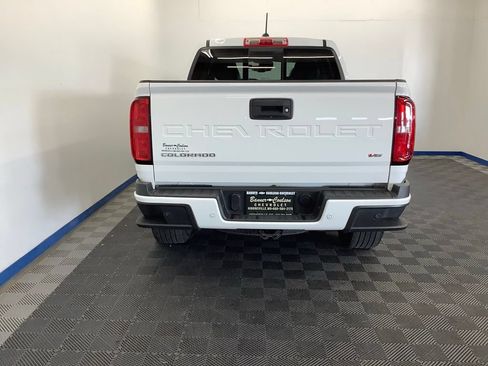 Used 2022 Chevrolet Colorado Z71 w/ Safety Package AWD/4WD image 21