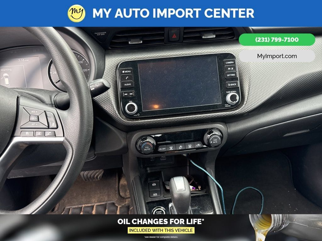 Used 2021 Nissan Kicks SV FWD image 10