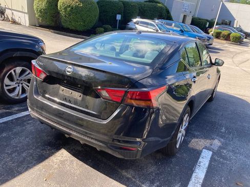 Used 2020 Nissan Altima 2.5 S FWD image 6