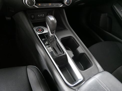 Used 2024 Nissan Sentra SV FWD image 24