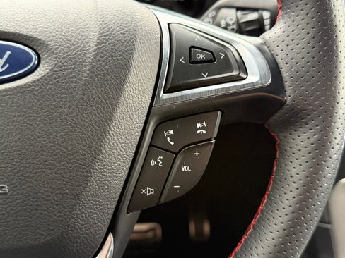 Used 2024 Ford Edge ST-Line image 21