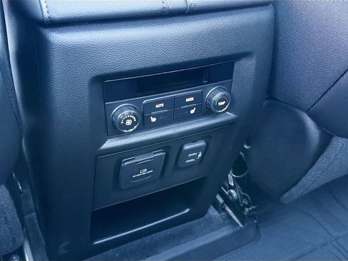 Used 2023 Chevrolet Traverse High Country w/ LPO, Floor Liner Package FWD image 27