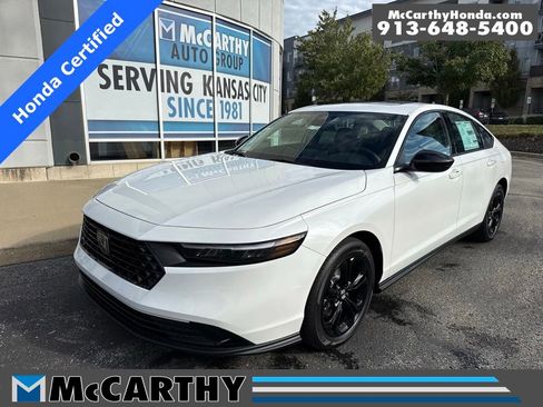 Certified 2025 Honda Accord SE image 1