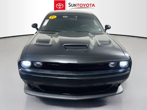 Used 2021 Dodge Challenger R/T Scat Pack w/ Dynamics Package image 10