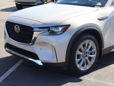 Used 2024 MAZDA CX-90 3.3 Turbo w/ Premium Package AWD/4WD image 6