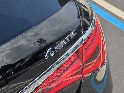 Used 2023 Mercedes-Benz S 580 4MATIC Sedan w/ AMG Line image 7