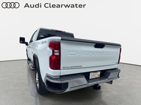 Used 2025 Chevrolet Silverado 2500 LT w/ Convenience Package AWD/4WD image 8