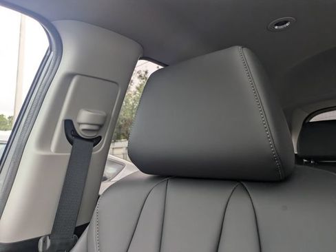 Certified 2025 Acura ADX FWD image 36