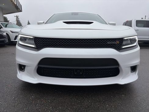 Used 2016 Dodge Charger R/T Scat Pack w/ Technology Group image 15