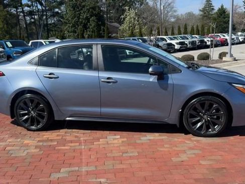 Used 2024 Toyota Corolla XSE FWD image 4