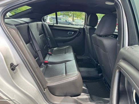 Used 2017 Ford Taurus Police Interceptor AWD image 16