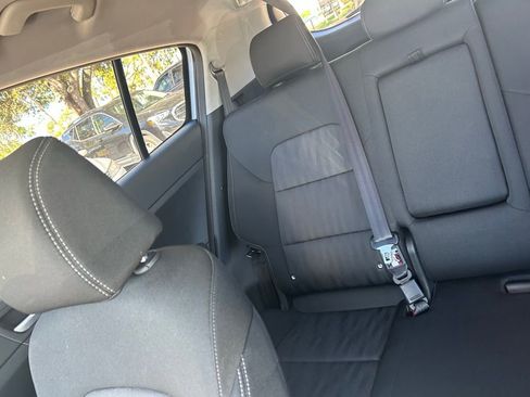 Used 2022 Kia Sportage LX image 12